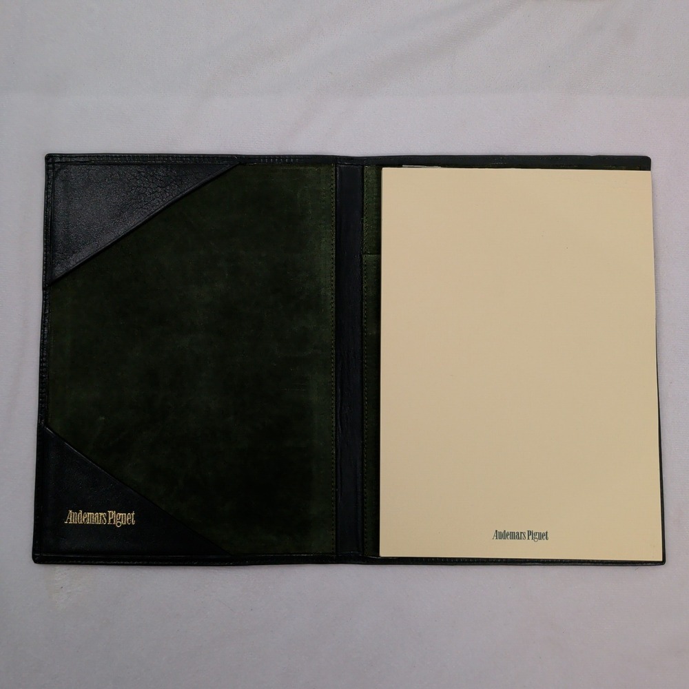Audemars Piguet Leather Portfolio Notepad Holder Green Suede Interior Logo